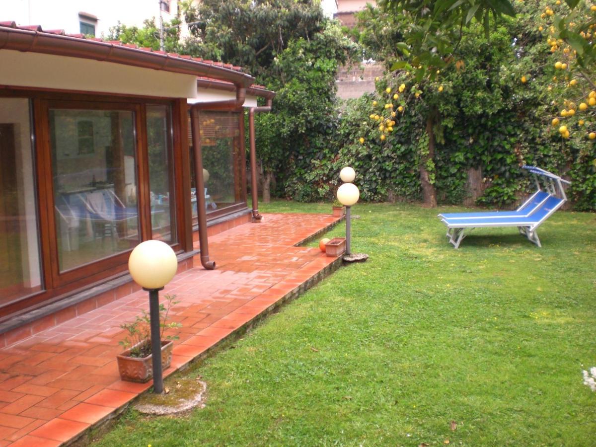 Claudia Sant'Agnello